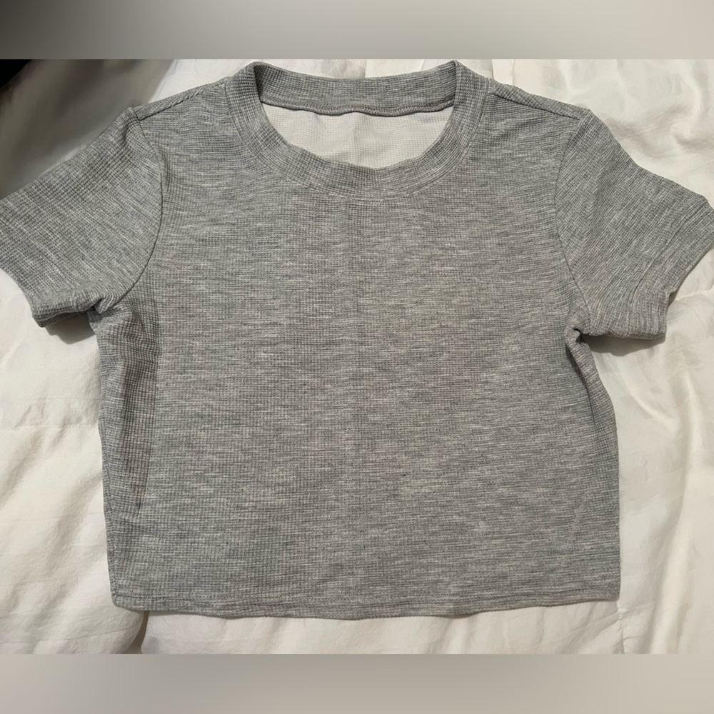Alo yoga seamless cropped tshirt NWOT